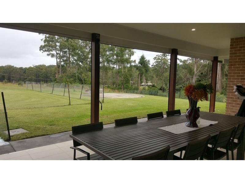 137 Pearl Circuit, Valla NSW 2448
