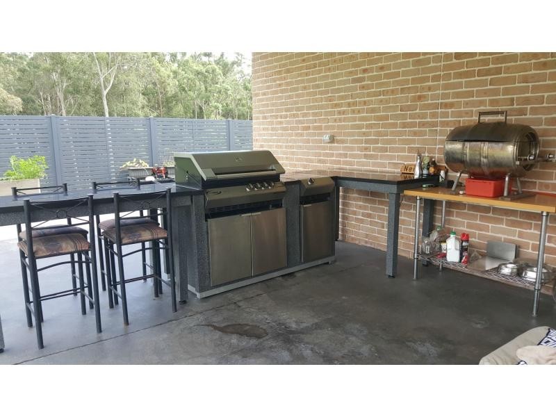 137 Pearl Circuit, Valla NSW 2448