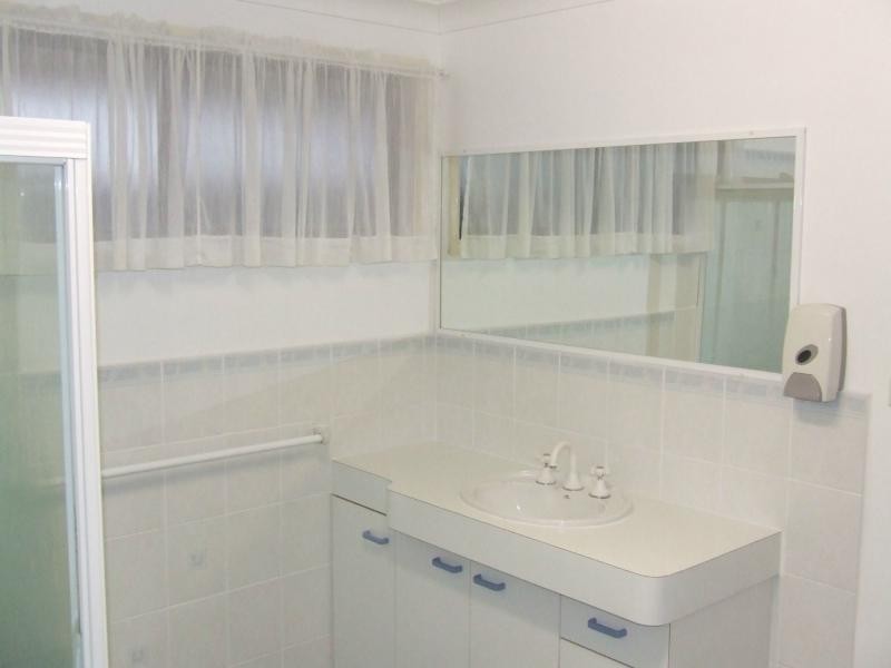 8 Weir Street, Nana Glen NSW 2450