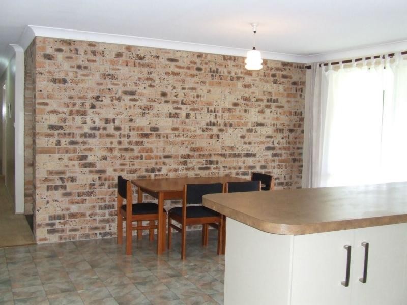 8 Weir Street, Nana Glen NSW 2450