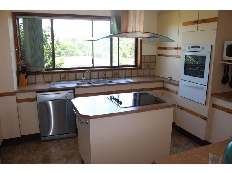 2 Dewing Close, Toormina NSW 2452