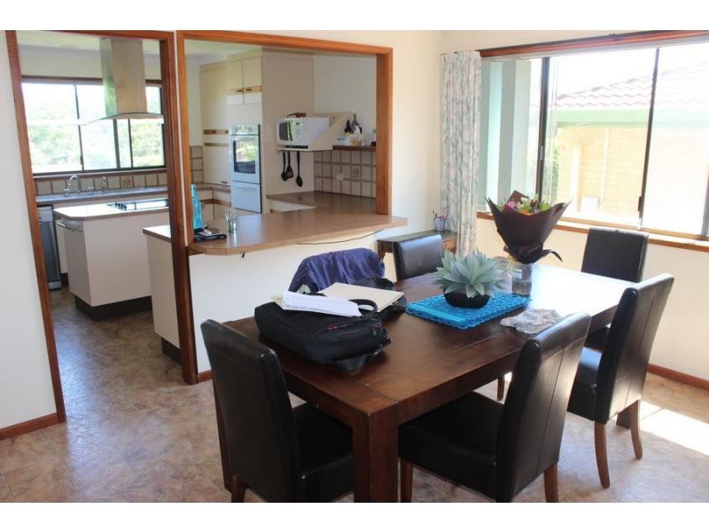 2 Dewing Close, Toormina NSW 2452