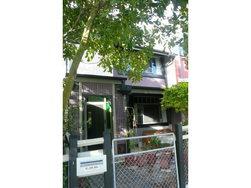 15 Brighton Road, West End QLD 4101