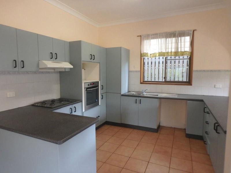 39 Baynes Street, Highgate Hill QLD 4101