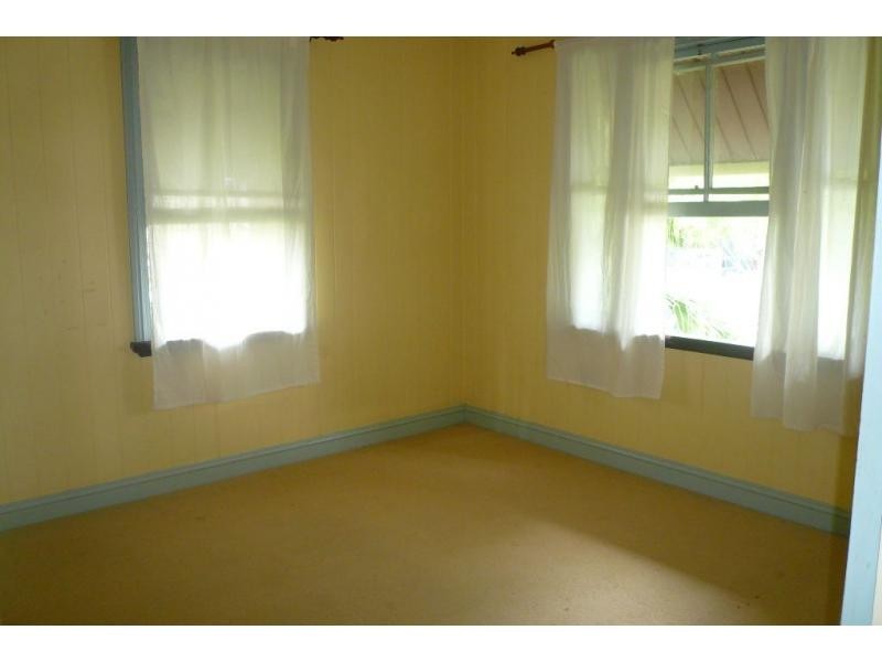 18 Hoogley Street, West End QLD 4101