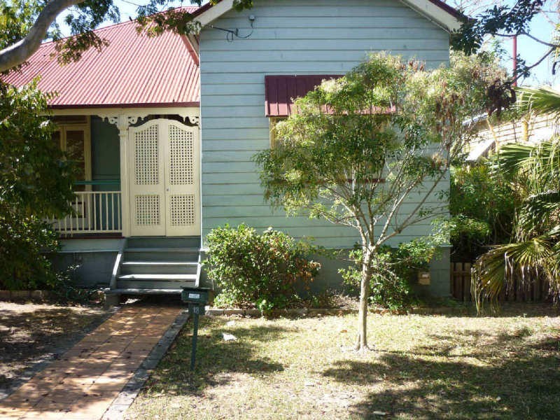 18 Hoogley Street, West End QLD 4101