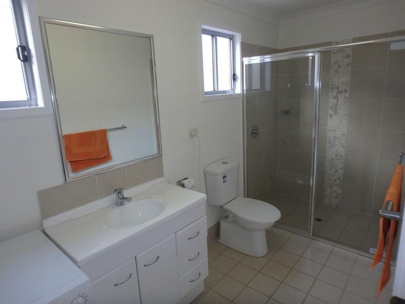 2/40 Julia Street, Wavell Heights QLD 4012