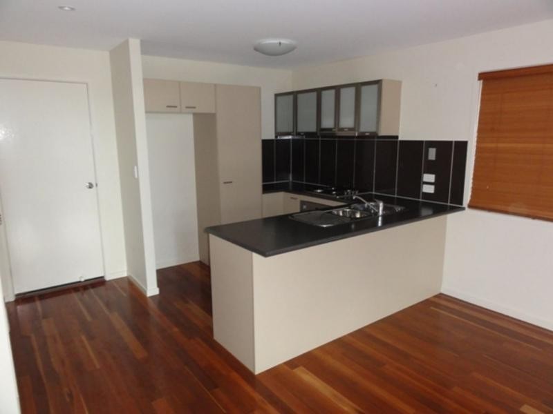 4/24 Latham Street, Chermside QLD 4032