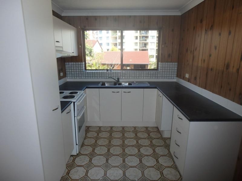 28/12 Patrick Lane, Toowong QLD 4066