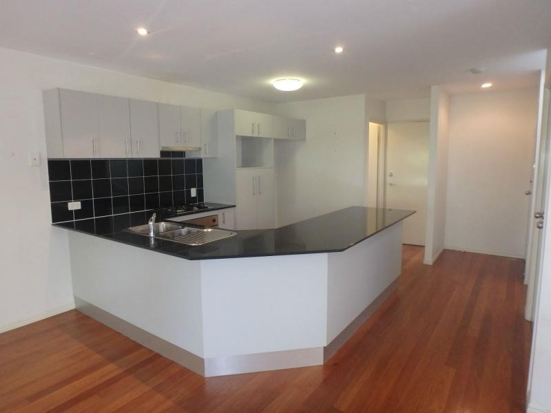 1/285 Riding Road, Balmoral QLD 4171