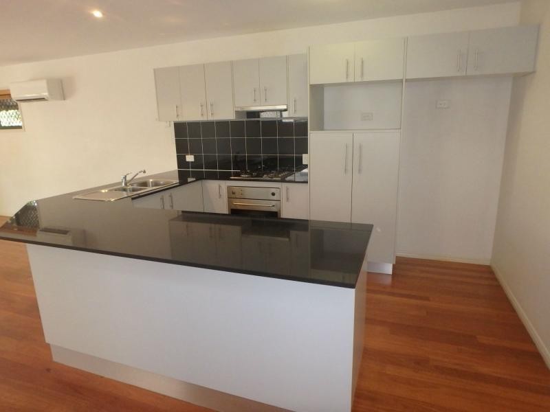 1/285 Riding Road, Balmoral QLD 4171