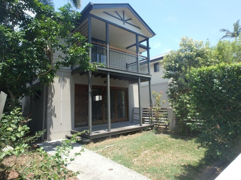 1/285 Riding Road, Balmoral QLD 4171