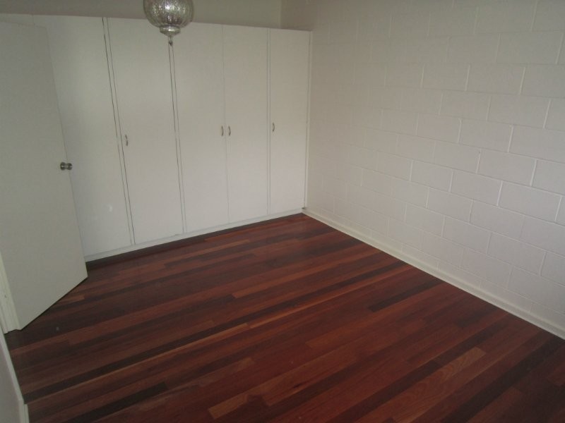 15 Oxford Terrace, Taringa QLD 4068