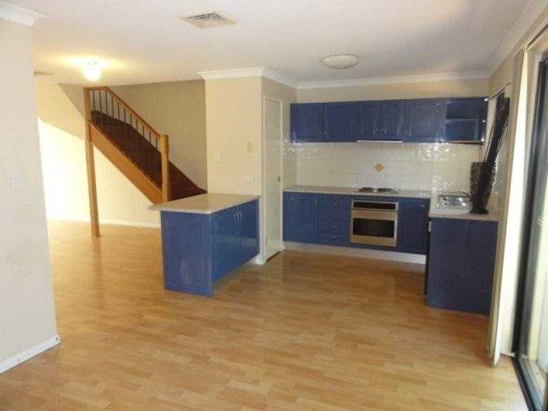 Unit 2/21-23 Eskgrove Street, East Brisbane QLD 4169