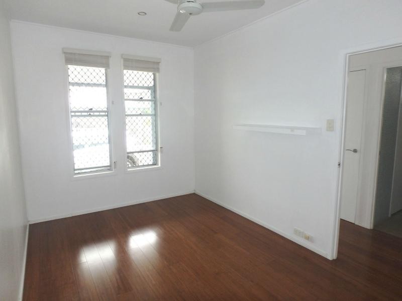 32 Hove Street, Highgate Hill QLD 4101