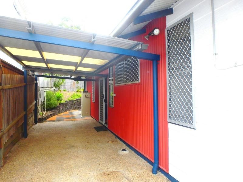 32 Hove Street, Highgate Hill QLD 4101