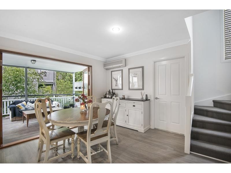 2/91 Kingsbury Street, Norman Park QLD 4170