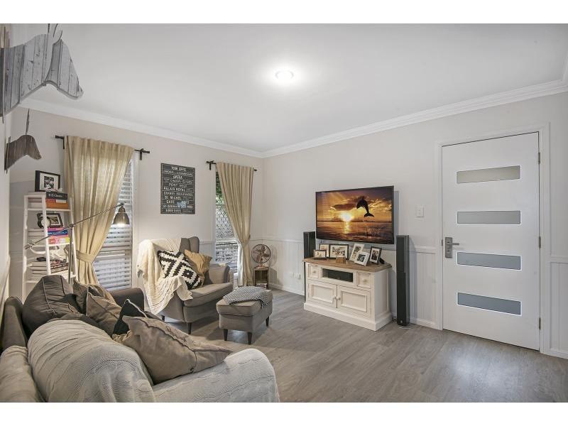 2/91 Kingsbury Street, Norman Park QLD 4170