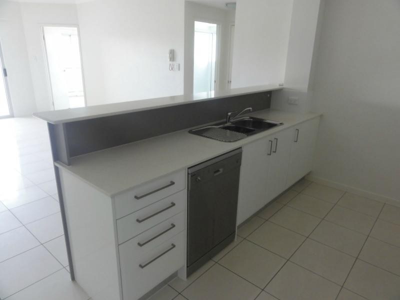 12/159 Clarence Road, Indooroopilly QLD 4068