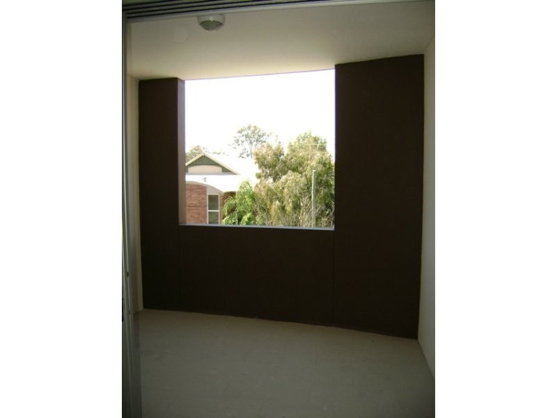 12/159 Clarence Road, Indooroopilly QLD 4068