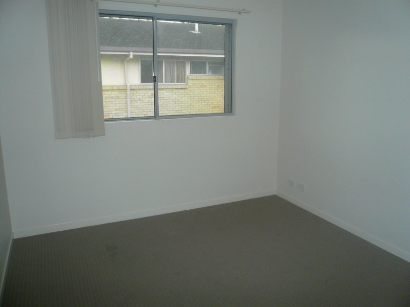 2/60 London Street, Nundah QLD 4012