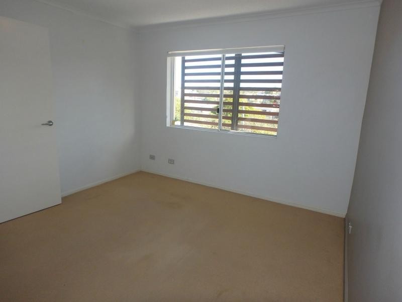 Unit 3/44 York Street, Indooroopilly QLD 4068