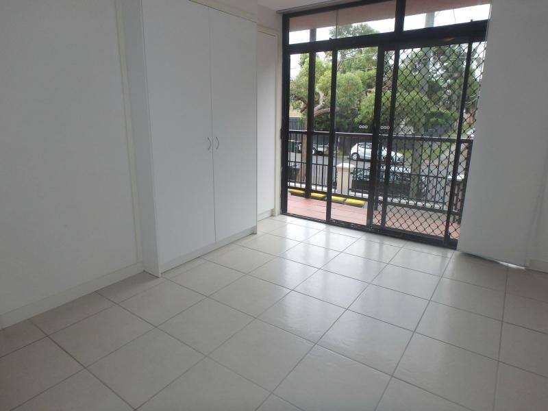 Unit 2/33 Hoogley Street, West End QLD 4101