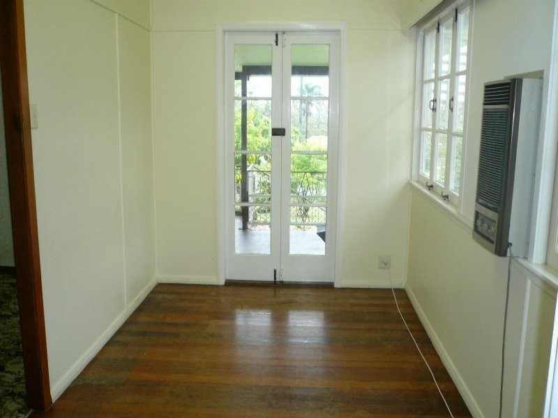 76 Effingham Street, Tarragindi QLD 4121