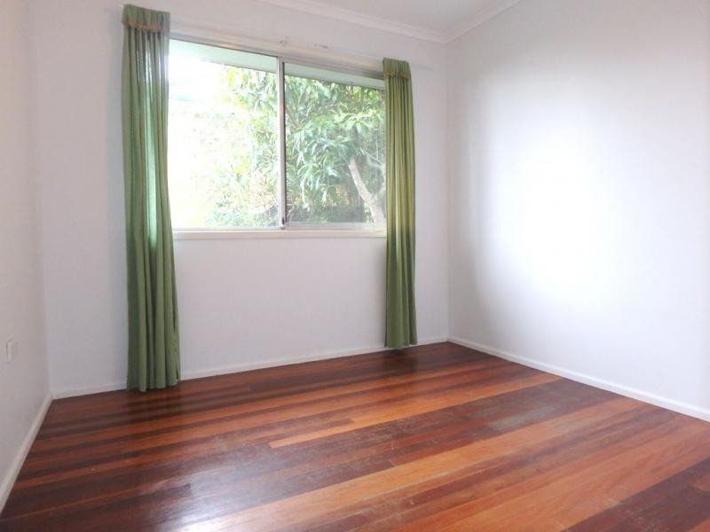 32 Bankside Street, Nathan QLD 4111