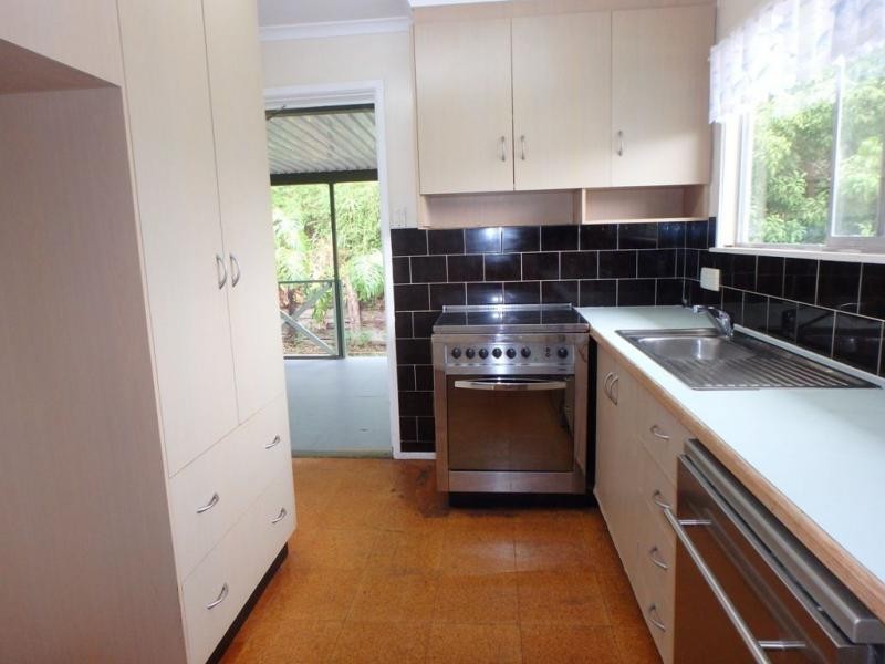 32 Bankside Street, Nathan QLD 4111