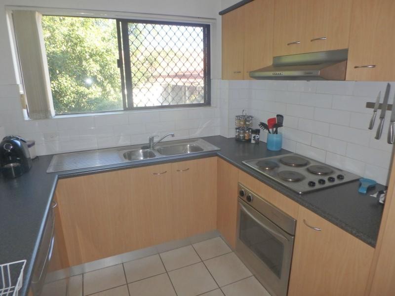 46 Crump Street, Holland Park West QLD 4121