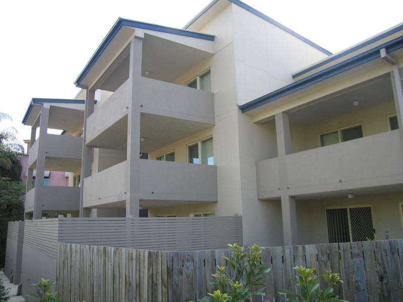 Unit 3/4 Bonney Avenue, Clayfield QLD 4011