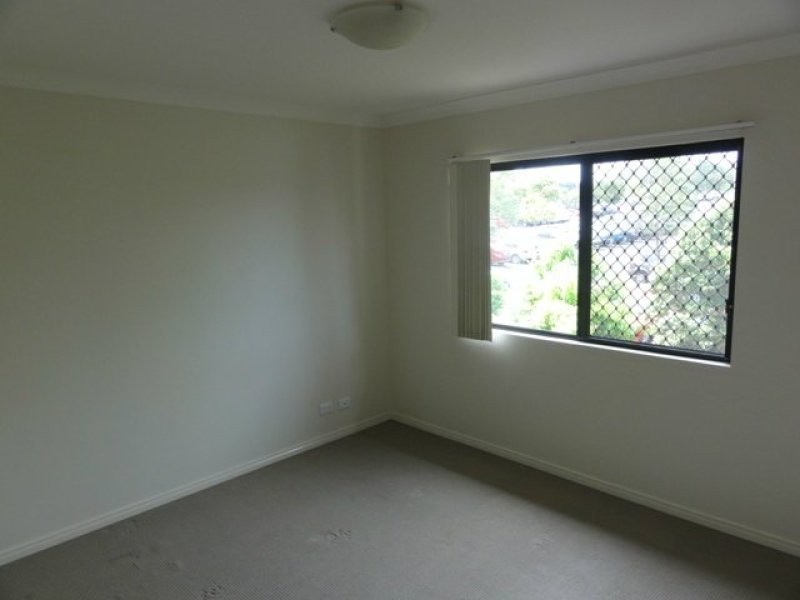 2/97 Wallace Street, Chermside QLD 4032
