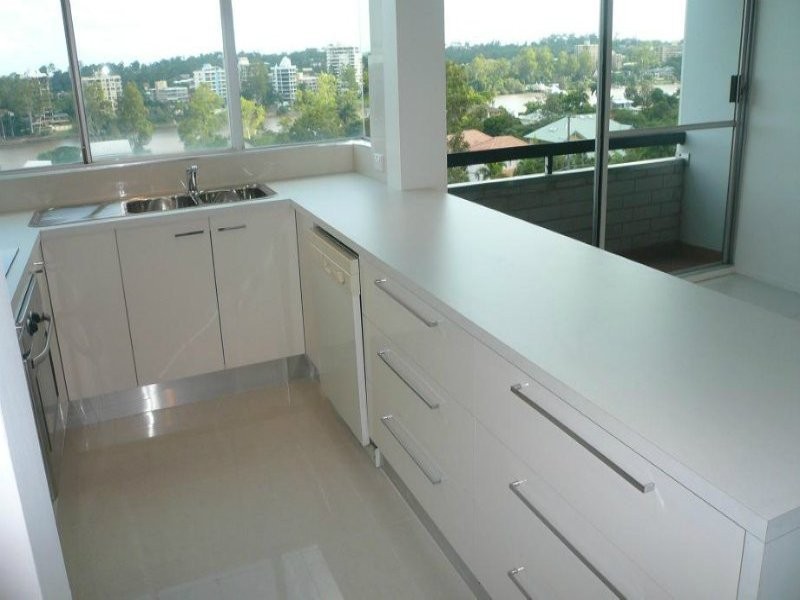 9/8 Doris Street, Highgate Hill QLD 4101
