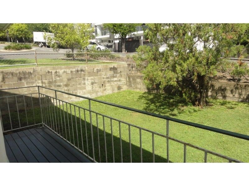 2/138-140 Dornoch Terrace, Highgate Hill QLD 4101