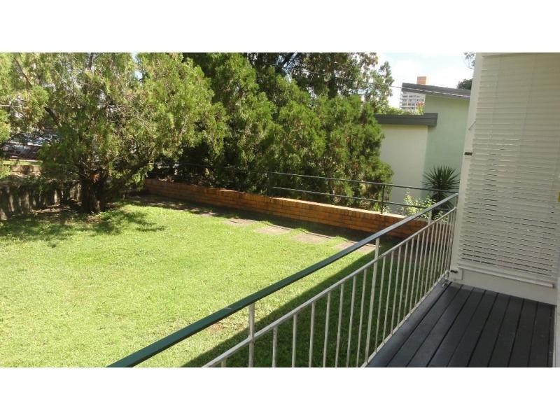 2/138-140 Dornoch Terrace, Highgate Hill QLD 4101