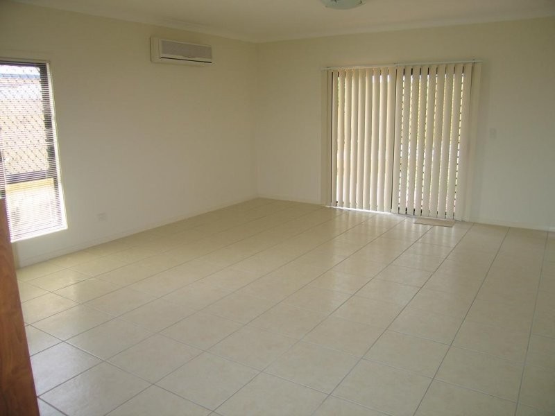 2/19 Western Avenue, Chermside QLD 4032