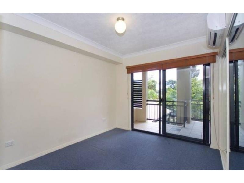 3/26 Paradise Street, Highgate Hill QLD 4101