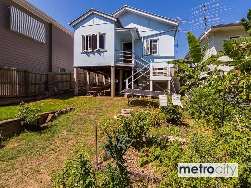 25 Middle Street, Highgate Hill QLD 4101