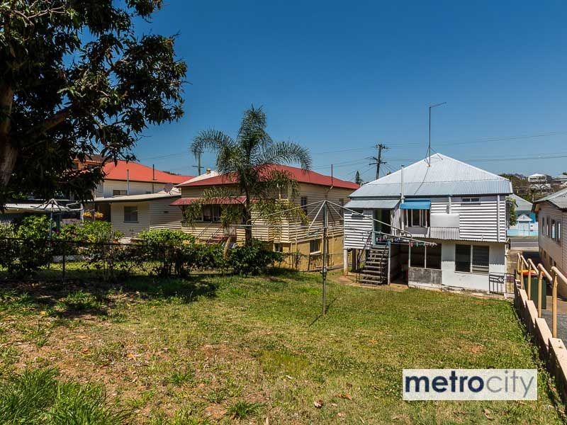 28 Gloucester Street, Highgate Hill QLD 4101
