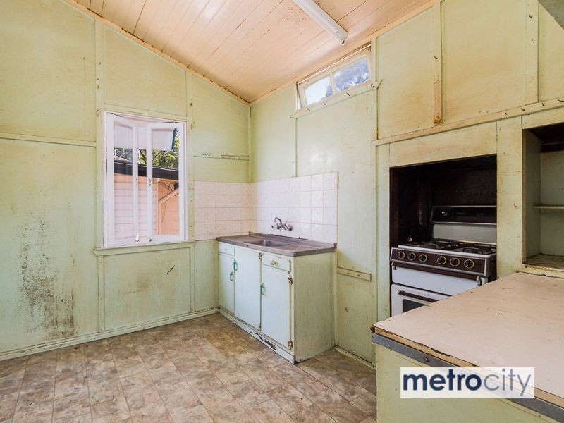 28 Gloucester Street, Highgate Hill QLD 4101
