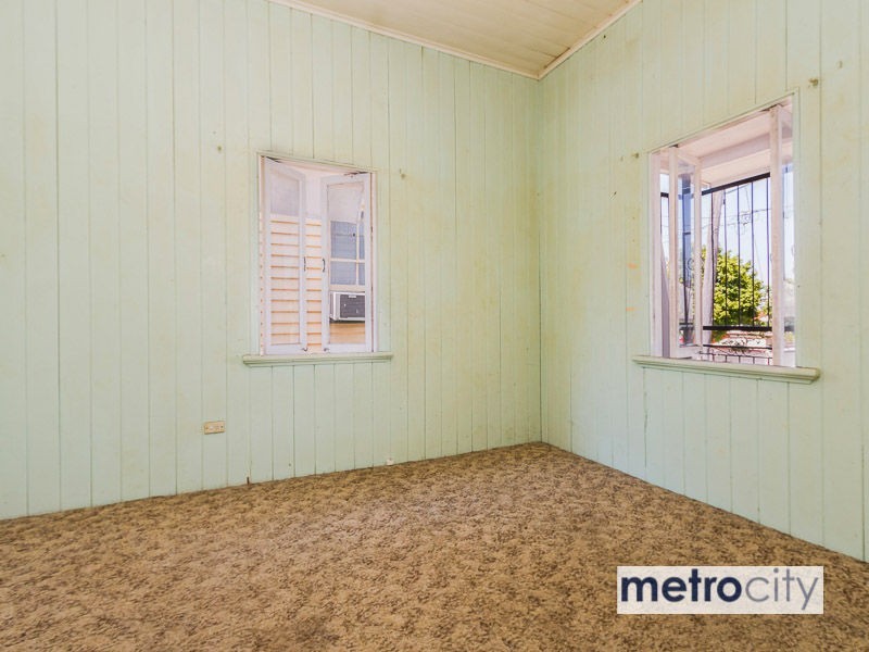 28 Gloucester Street, Highgate Hill QLD 4101