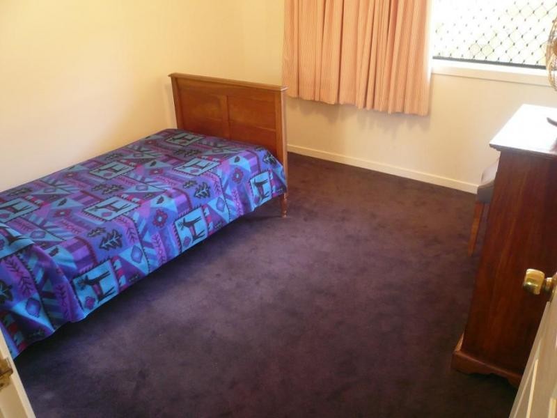 19 Dudley Street, Highgate Hill QLD 4101