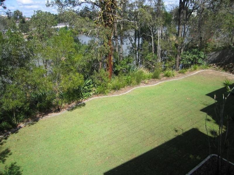 19 Dudley Street, Highgate Hill QLD 4101