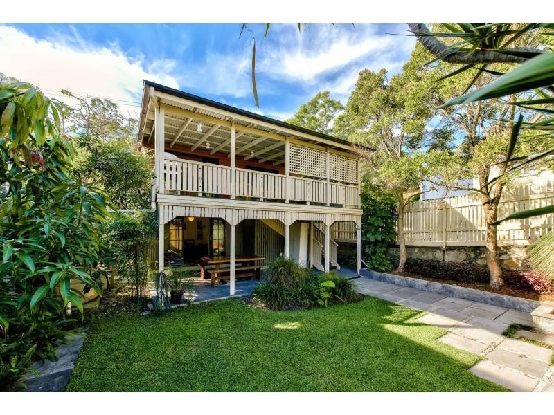 2 Raven Street, West End QLD 4101