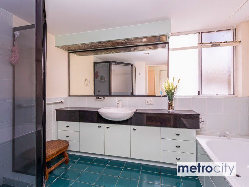 4/9 Dudley Street, Highgate Hill QLD 4101