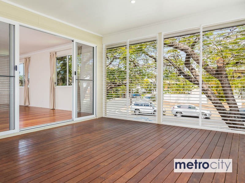 72 Halstead Street, Coorparoo QLD 4151
