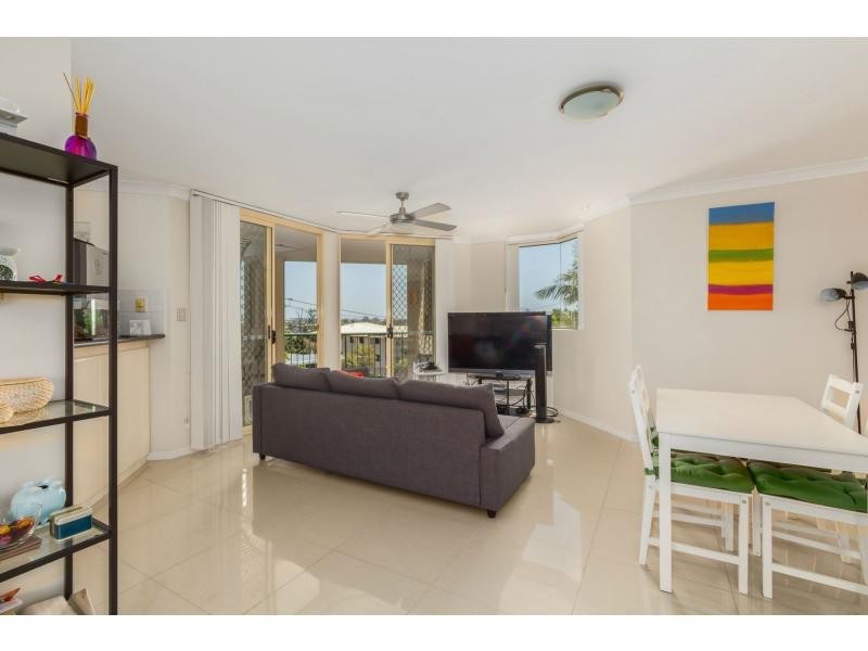 8/68 Adamson Street, Wooloowin QLD 4030