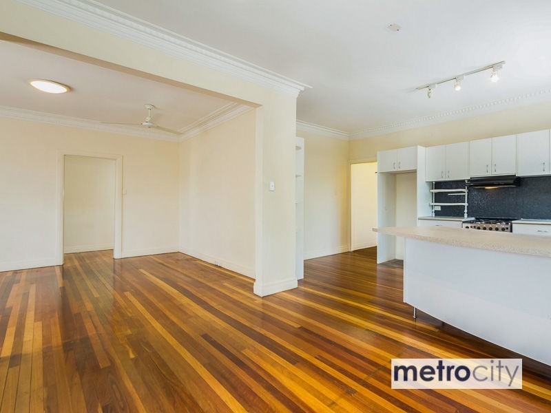 24 Ashfield Street, East Brisbane QLD 4169