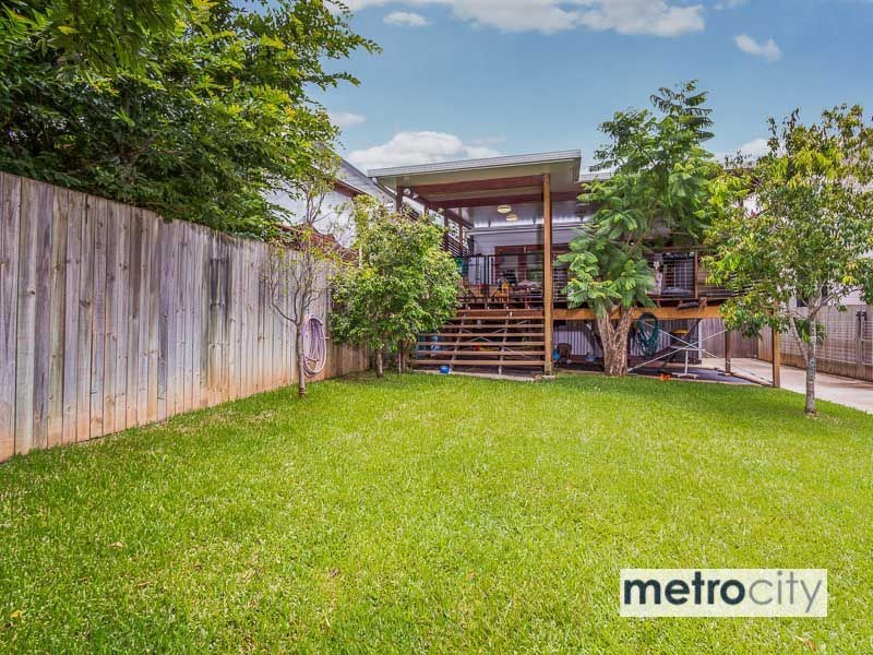 38 Gray Road, West End QLD 4101